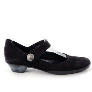 ARCHE Black Leather Mary Jane Pump Heels